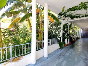 Property entrance - El Artista de Paraíso (Villajoyosa)