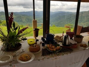 Free daily full breakfast