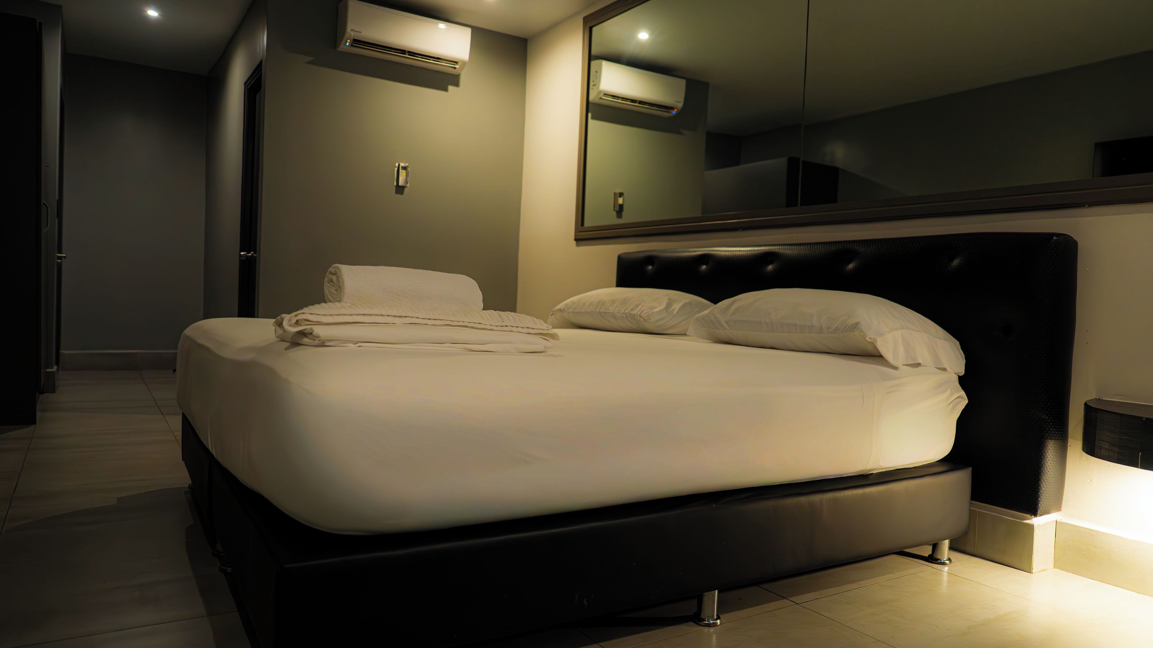 豪華套房 | 書桌、免費無線上網、床單