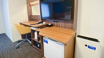 Room, Multiple Beds, Non Smoking | Premium bedding, in-room safe, desk, laptop workspace
