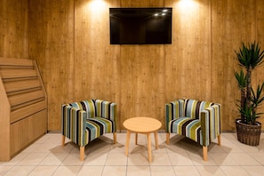 Lobby - Comfort Hotel Sapporo Susukino (Sapporo)