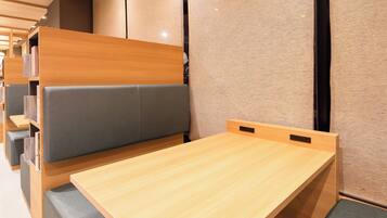 Desayuno buffet diario (JPY 1800 por persona)