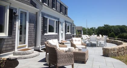 Waterfront Chatham Village, paseo corto a la ciudad y playa del faro