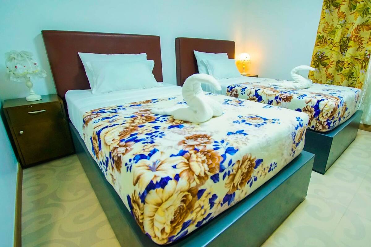 Deluxe Queen Double Room