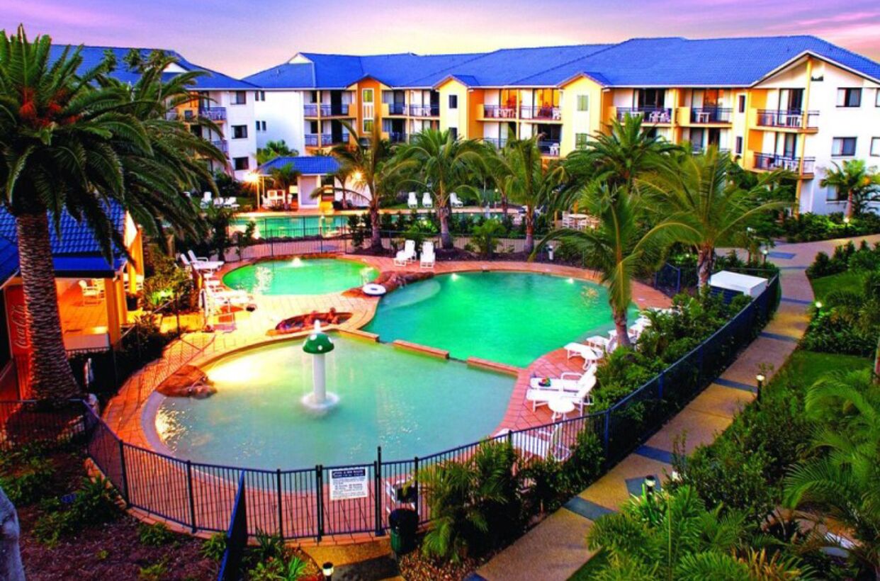 TURTLE BEACH RESORT SUPERIOR FAMILY SUITE APARTMENT MERMAID BEACH