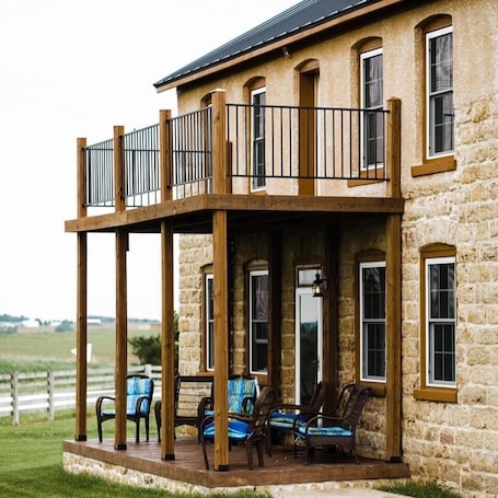 Terrace/patio. Fritz’s Farmhouse.. Country getaway.