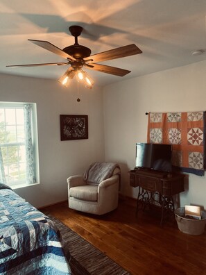 4 chambres, accès au Wi-Fi (inclus), literie fournie