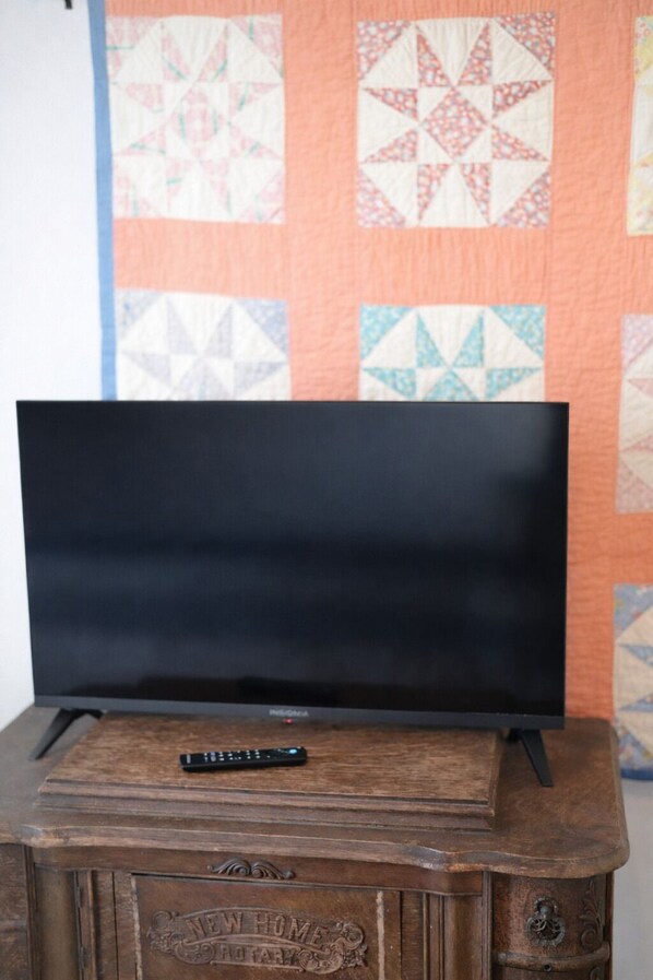 TV