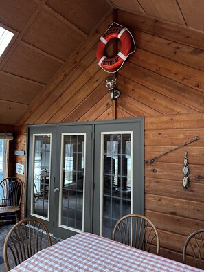 Outdoor dining - Anglers Retreat Fish Camp, Located just minutes from the  Saginaw Bay. (Rhodes)