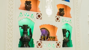 Unclassified image, 5 of 50, button - Jahangir Boutique (Bukhara)
