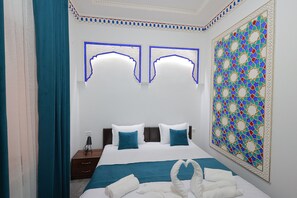 Twin Room | Premium bedding, individually decorated, desk, soundproofing - Jahangir Boutique (Bukhara)