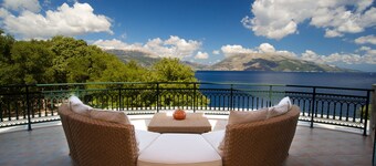 Secluded villa with breathtaking views