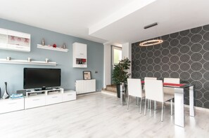 Interior - Villa Lucrezia Barcelona :) Breakfast Included :) (CERVELLO)