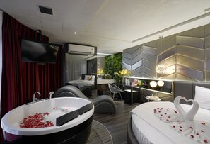 Signature Room