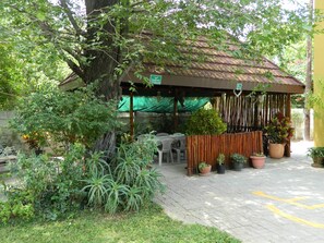 BBQ/picnic Area - Thamalakane Guest House (Maun)