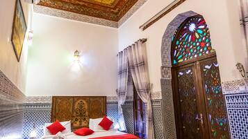 Deluxe Triple Room | Premium bedding, minibar, in-room safe, iron/ironing board