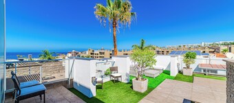 Fabulous Villa with private pool in a great location in Costa Adeje, Tenerife !