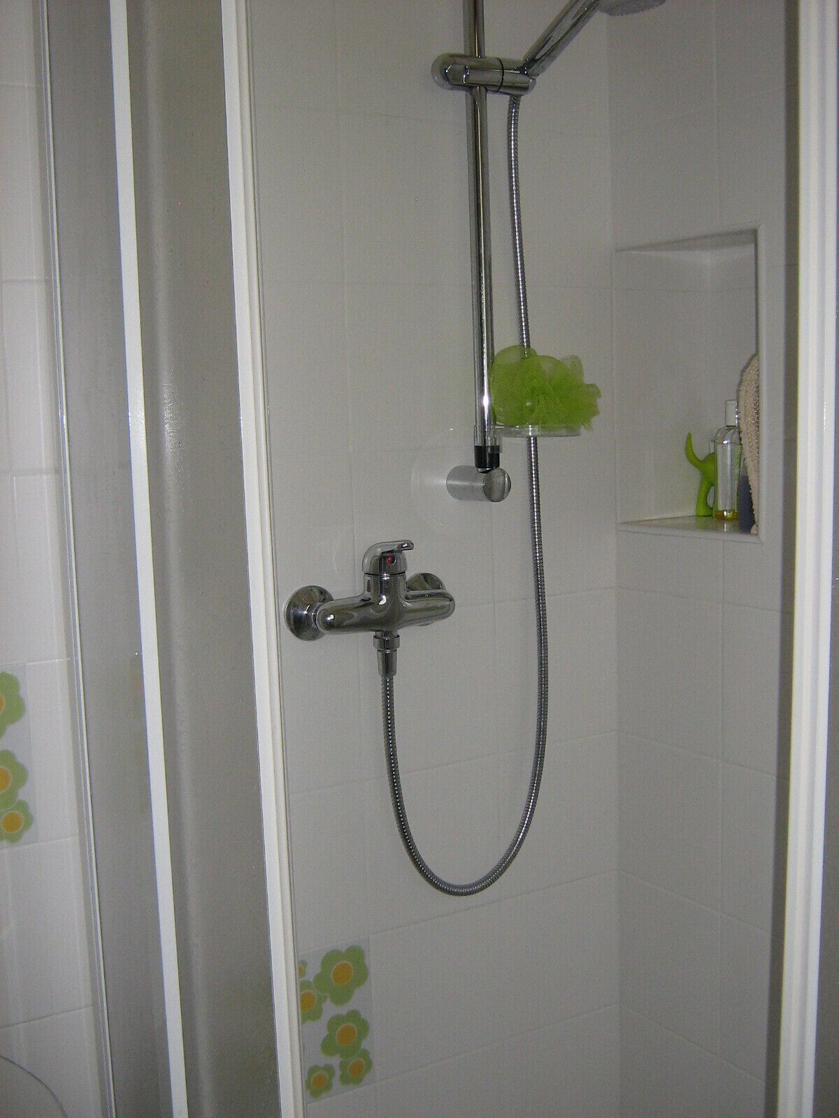 Doccia, bidet, asciugamani