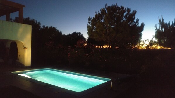 Udendørs pool
