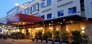 Front of property - SP Hotel (Batam)
