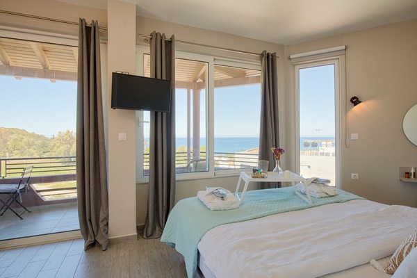 Suite Panorama, 1 Tempat Tidur Double, Bebas Asap Rokok | 1 kamar tidur dan didekorasi berbeda-beda