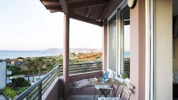 Panoramic Suite, 1 Double Bed, Non Smoking | Terrace/patio
