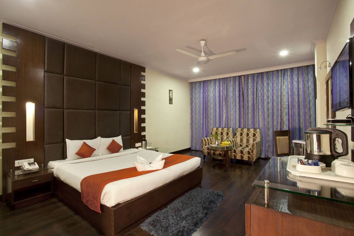 Quarto casal luxo, para não fumantes | Wi-Fi de cortesia