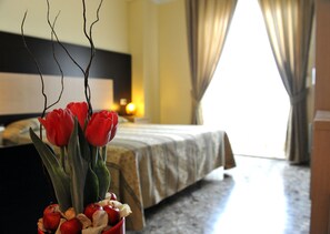 Triple Room - Hotel Gabbiano (Mola di Bari)