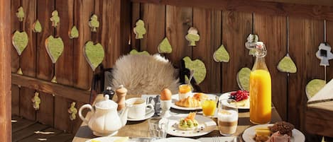 Tägliches inbegriffenes Frühstücksbuffet