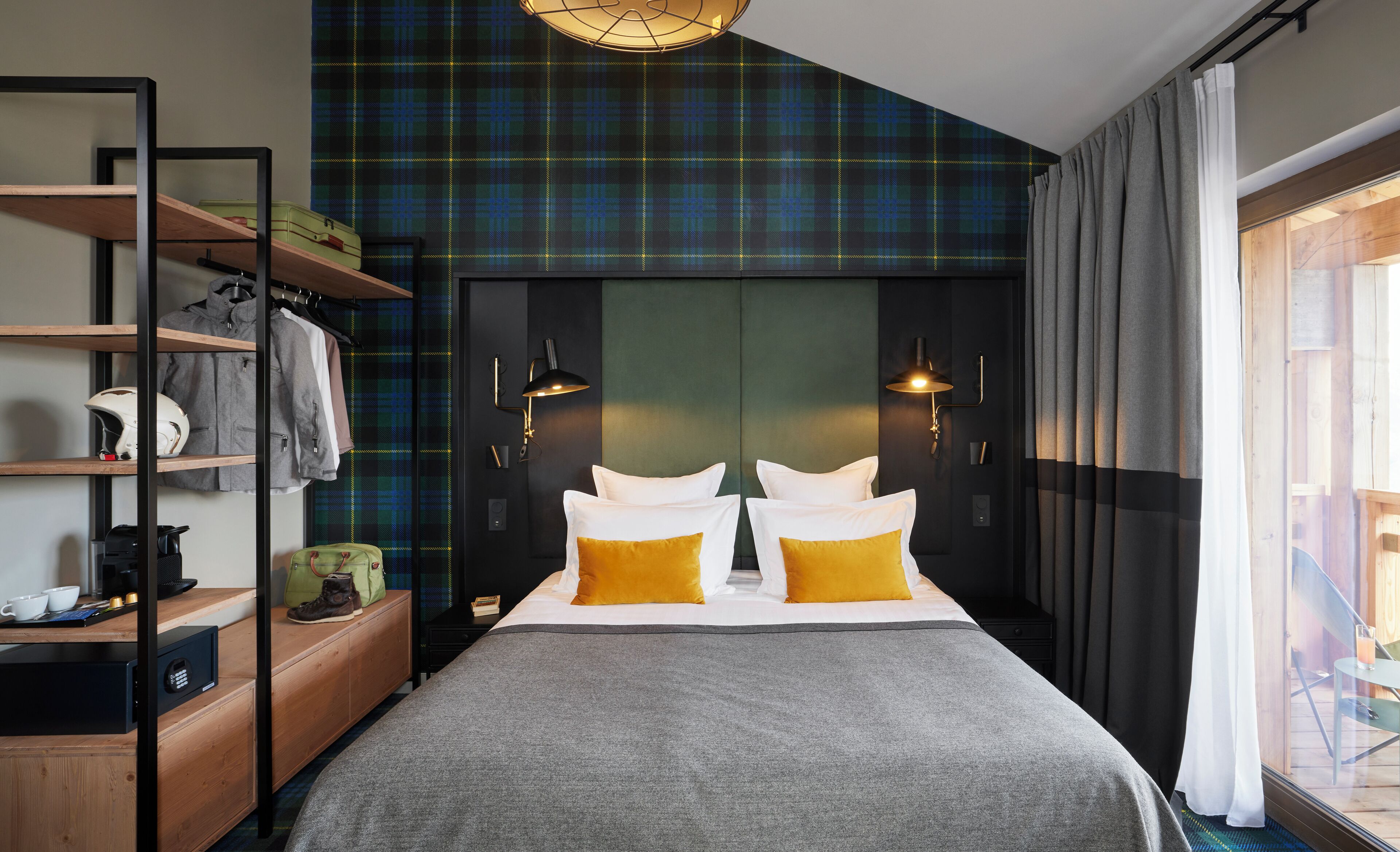 Literie hypoallergénique, coffres-forts dans les chambres