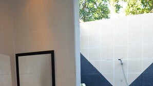Unclassified image, 3 of 14, button - Villa Tropicana (Kuta)