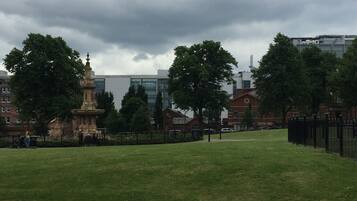 Quang cảnh nhìn từ nơi lưu trú