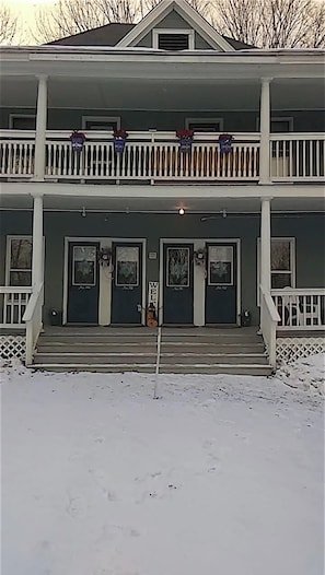 Exterior detail - Relaxing Northern New England Getaway (Newbury)