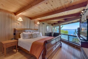 4 Schlafzimmer, Schreibtisch, Internetzugang