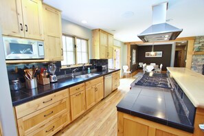 Fridge, microwave, oven, stovetop - Black Bear Ranch -Large home near Bozeman's Hyalite Canyon with peace & quiet (Bozeman)