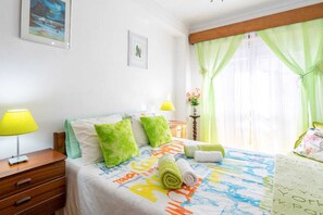 2 bedrooms, premium bedding, down comforters, individually furnished - Apartment Rustic Oporto (Porto)