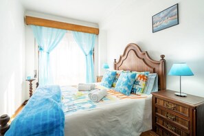 2 bedrooms, premium bedding, down duvets, individually furnished - Apartment Rustic Oporto (Porto)
