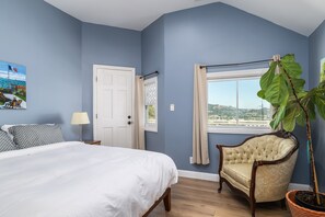 1 chambre, fer et planche à repasser, Wi-Fi gratuit, draps fournis
