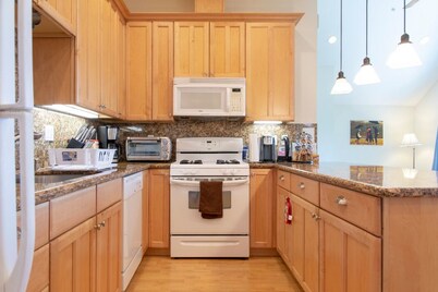 Marin Edwardian Mansion overlooking San Francisco Bay