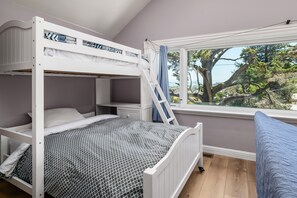 1 chambre, fer et planche à repasser, Wi-Fi gratuit, draps fournis