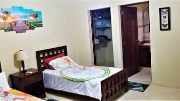 3 bedrooms, in-room safe, iron/ironing board, free WiFi