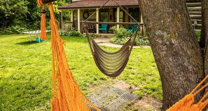 Relax Amidst Nature On Clear Creek