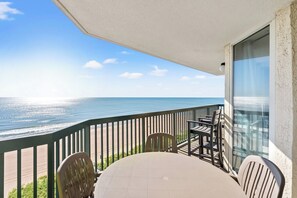 Outdoor dining - Amazing 8th Floor Condo, Clean, Sleeps 10, Near Main St. | AshWorth - 801 (North Myrtle Beach)