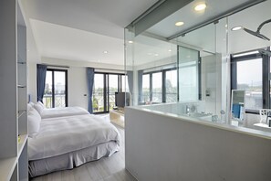 Deluxe Quadruple Room | View from room - LaFika (Dongshan)