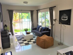 Minibar, individually furnished, desk, blackout curtains - Three Bed Room Villa at Habitia Phuket (Ko Kaeo)