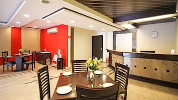 Check-in/check-out kiosk