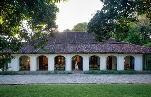 Fachada de la propiedad