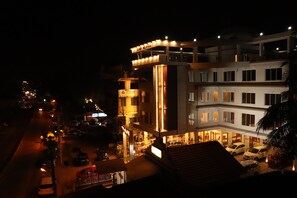 Ngoại thất