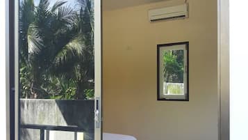 Chambre Double Deluxe | Rideaux occultants, fer et planche Ă repasser, Wi-Fi gratuit