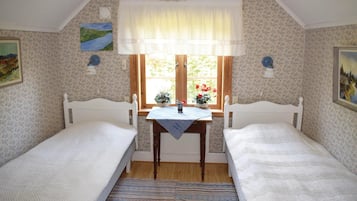 3 camere